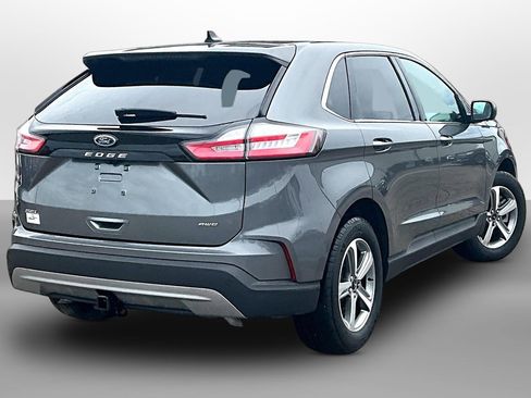 Used 2024 Ford Edge SEL w/ Convenience Package image 11