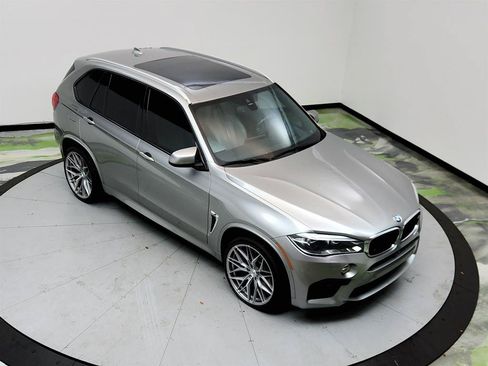 Used 2017 BMW X5 M AWD/4WD image 34