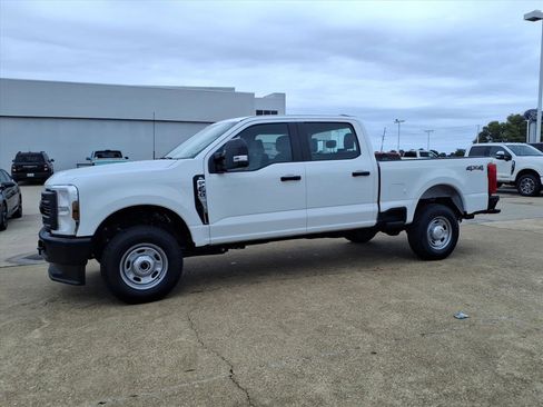 New 2025 Ford F250 XL AWD/4WD image 2