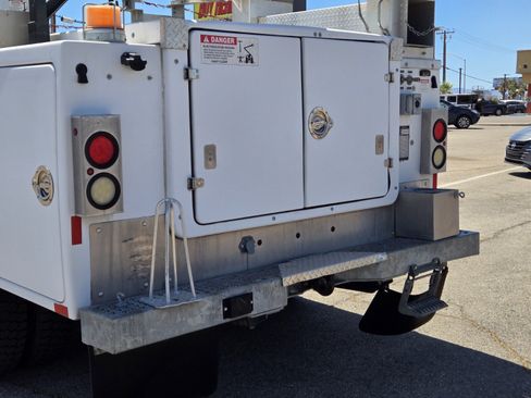 Used 2012 Ford F450 XL RWD image 3