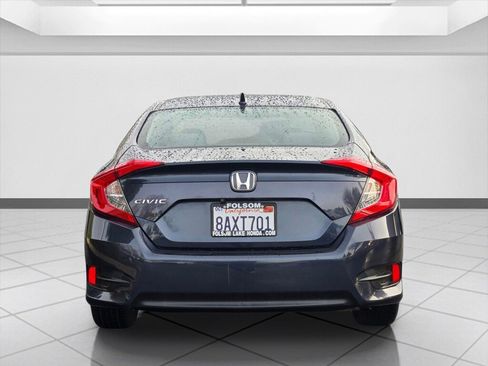 Certified 2017 Honda Civic EX image 6