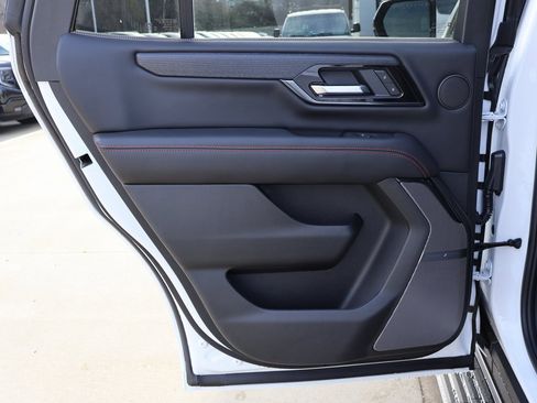 New 2025 GMC Yukon AT4 Ultimate image 26