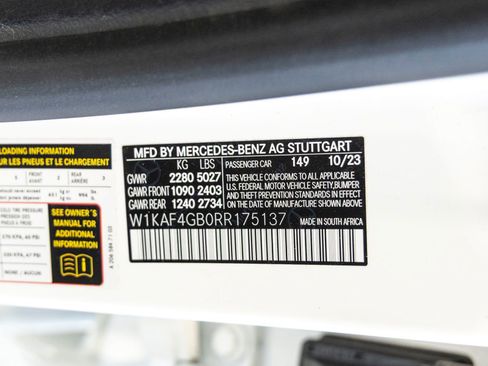 Used 2024 Mercedes-Benz C 300 C 300 image 32