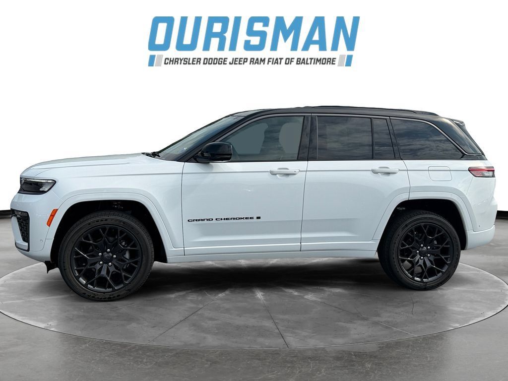 New 2026 Jeep Grand Cherokee Summit w/ Obsidian Package AWD/4WD image 3