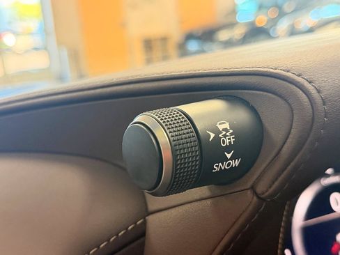 Used 2018 Lexus LS 500 AWD image 33