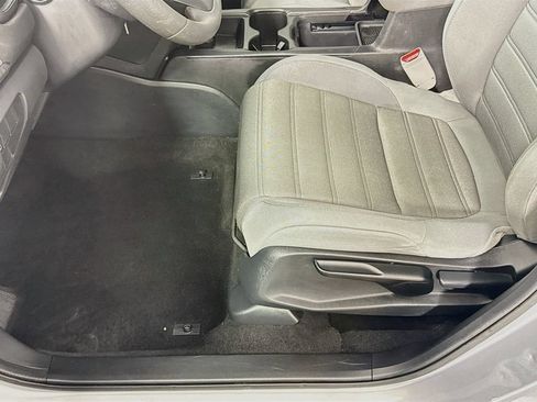 Used 2018 Honda CR-V LX image 16