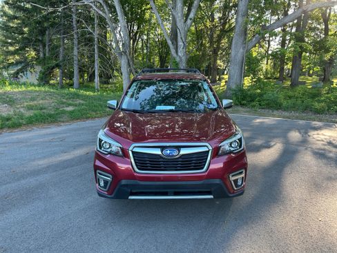 Used 2020 Subaru Forester Touring AWD/4WD image 15