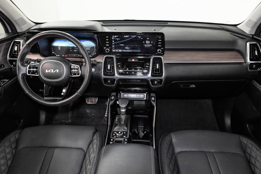 Used 2023 Kia Sorento SX Prestige AWD/4WD image 30