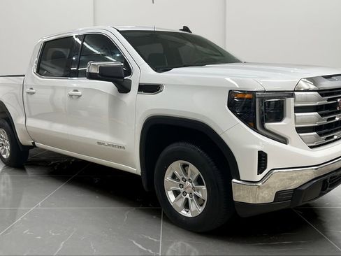 Used 2023 GMC Sierra 1500 SLE image 7