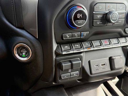 Used 2020 Chevrolet Silverado 1500 LTZ image 52