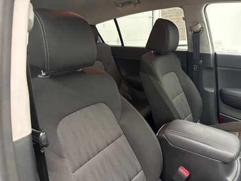 Used 2021 Kia Sportage LX FWD image 23