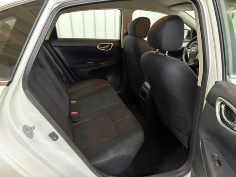 Used 2015 Nissan Sentra S image 8