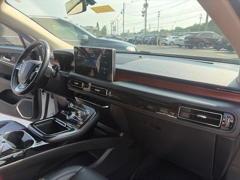 Used 2022 Lincoln Nautilus Reserve w/ Equipment Group 201A AWD/4WD image 39