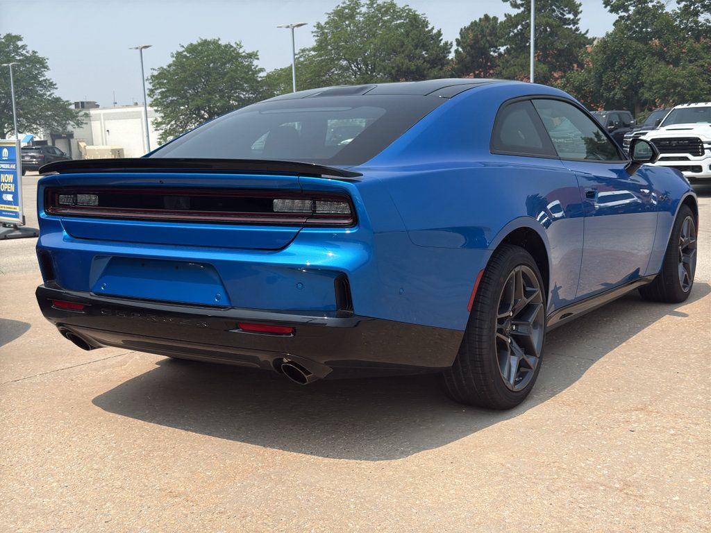 New 2026 Dodge Charger R/T AWD/4WD image 5