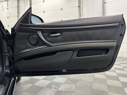 Used 2010 BMW M3 Convertible RWD image 47