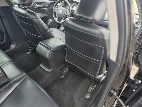Used 2015 Honda Accord Sport image 14