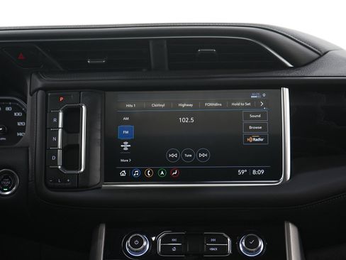 Used 2021 GMC Yukon Denali w/ Denali Ultimate Package AWD/4WD image 17