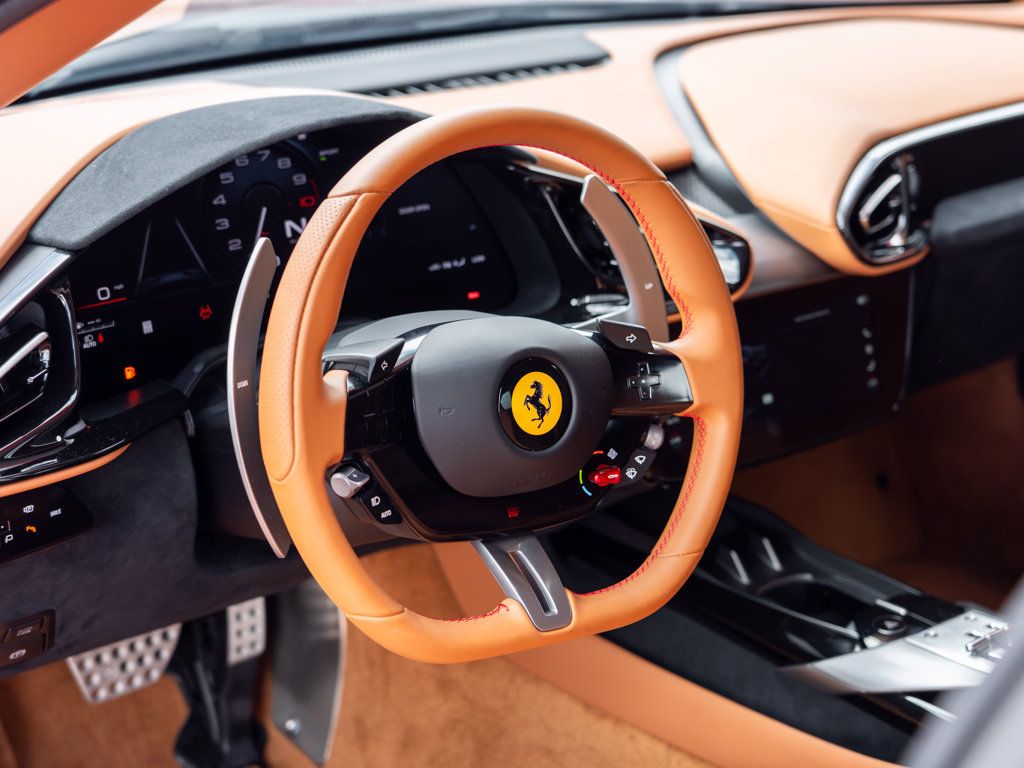 Certified 2025 Ferrari 12Cilindri RWD image 12