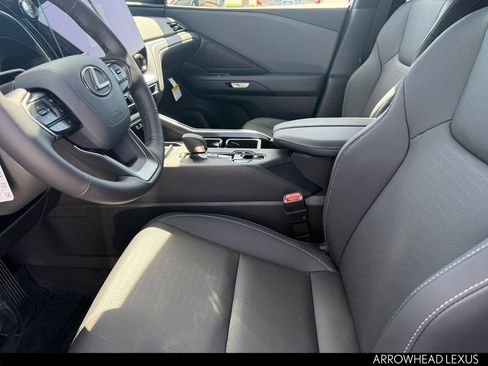 New 2026 Lexus TX 350 FWD image 11