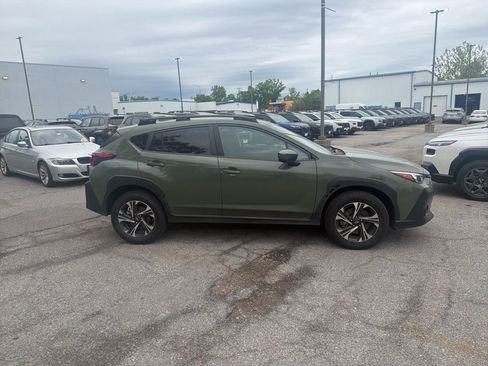 Used 2026 Subaru Crosstrek 2.0i Premium AWD/4WD image 2