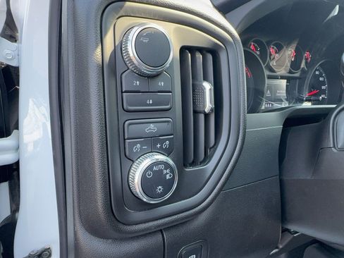 Certified 2024 GMC Sierra 2500 Pro w/ Convenience Package AWD/4WD image 19