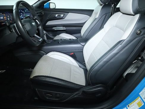 Used 2024 Ford Mustang GT Premium RWD image 17