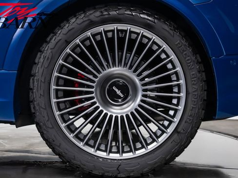 Used 2025 Audi RS Q8 performance AWD/4WD image 18