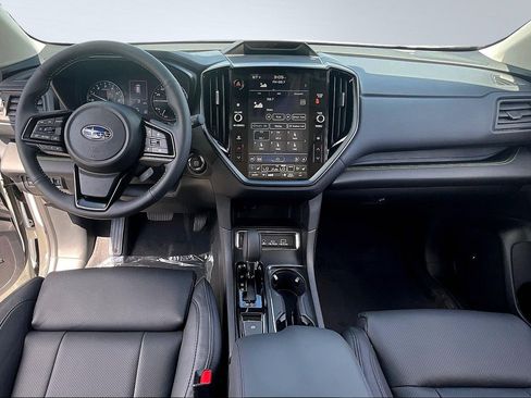 New 2025 Subaru Ascent Bronze Edition w/ Popular Package #2 image 5