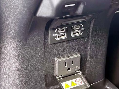 Certified 2022 Jeep Wrangler Unlimited Sahara w/ Cold Weather Group image 13