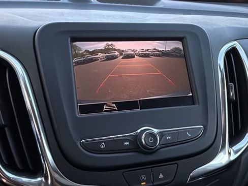 Used 2024 Chevrolet Equinox LT FWD image 26