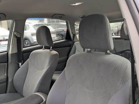 Used 2014 Toyota Prius V Two image 20