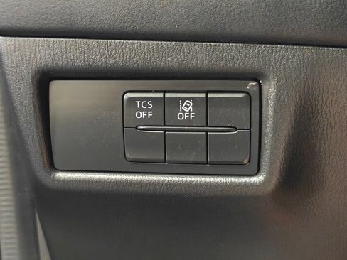 Used 2018 MAZDA CX-5 Touring FWD image 34
