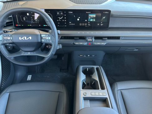 New 2026 Kia EV9 Light RWD image 13