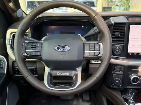 Used 2025 Ford F350 King Ranch w/ FX4 Off-Road Package AWD/4WD image 36