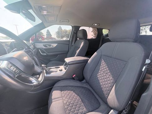 Used 2019 Chevrolet Blazer LT FWD image 6