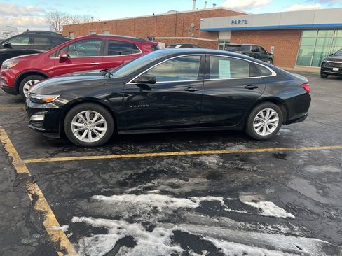Used 2023 Chevrolet Malibu LT image 1