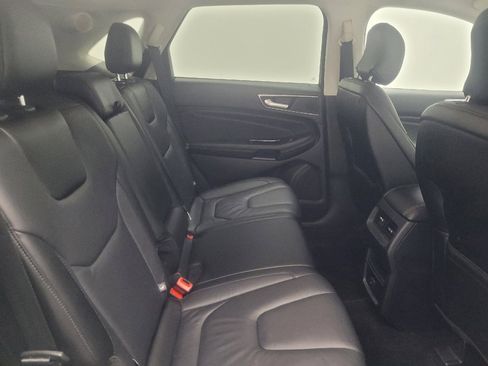 Used 2016 Ford Edge Titanium AWD/4WD image 19