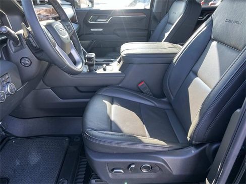 Used 2024 GMC Sierra 1500 Denali w/ Denali Reserve Package image 17