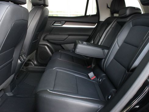 New 2027 GMC Terrain Denali w/ LPO, Floor Liner Package AWD/4WD image 17