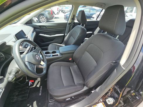 Used 2026 Nissan Altima 2.5 SV FWD image 8