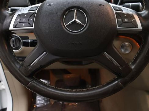 Used 2015 Mercedes-Benz GL 450 4MATIC w/ Appearance Package image 20