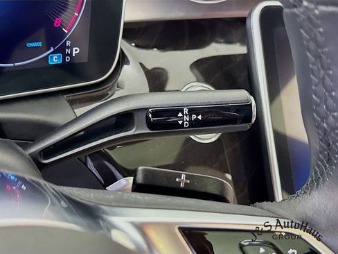 Used 2023 Mercedes-Benz C 300 4MATIC Sedan w/ Exclusive Trim Package image 21