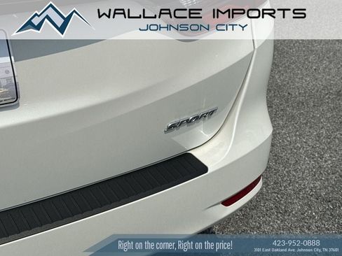 Used 2024 Honda Odyssey Sport image 11