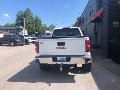 Used 2015 GMC Sierra 1500 SLE AWD/4WD image 4