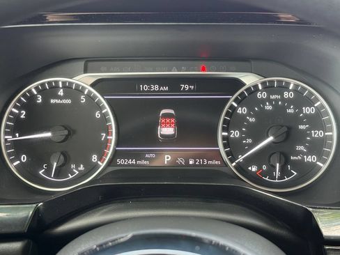 Used 2022 Nissan Pathfinder S AWD/4WD image 36