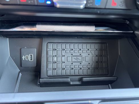 New 2025 Ford F150 Lariat w/ Equipment Group 502A High image 18