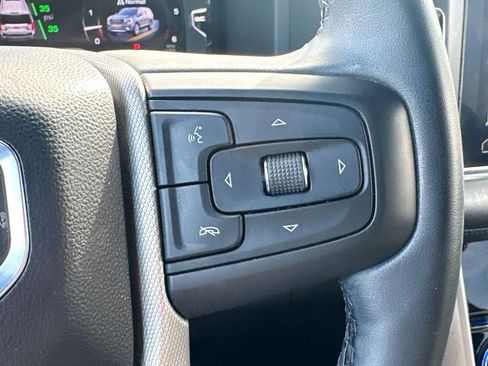 Used 2024 GMC Yukon XL Denali RWD image 22