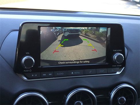 New 2025 Nissan Sentra S image 18