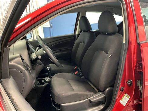 Used 2019 Nissan Versa S Plus FWD image 10