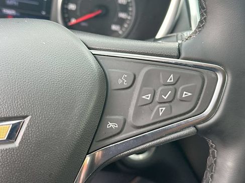 Used 2024 Chevrolet Equinox LT FWD image 42